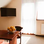 Orange Pokoje